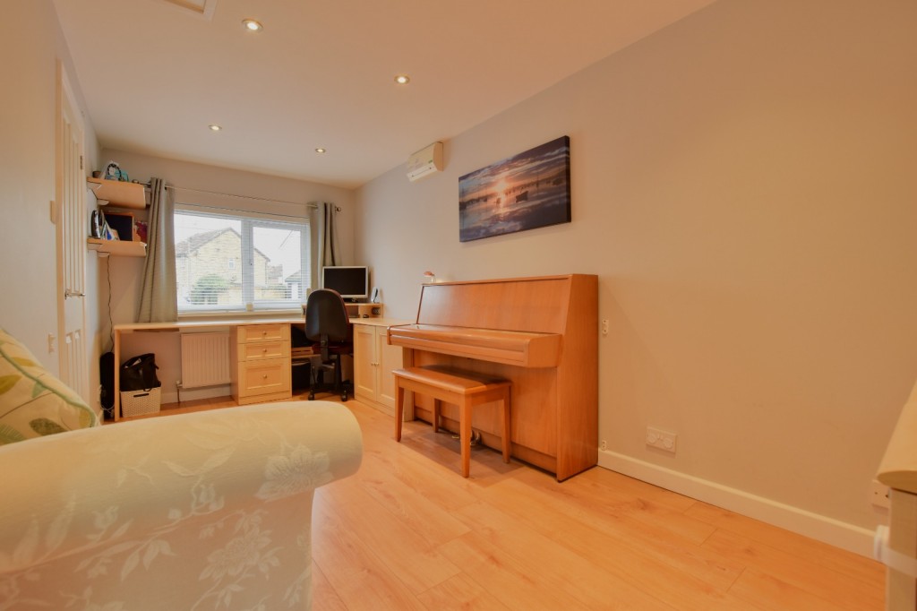 Images for Redshank Drive, Heybridge EAID:ISSL BID:401