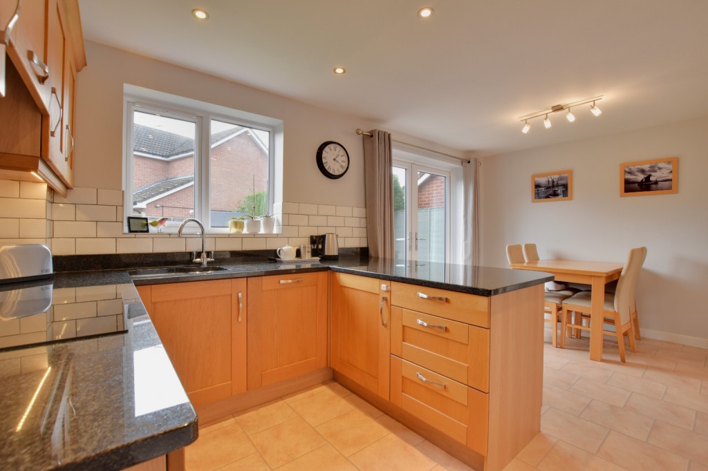 Images for Redshank Drive, Heybridge EAID:ISSL BID:401
