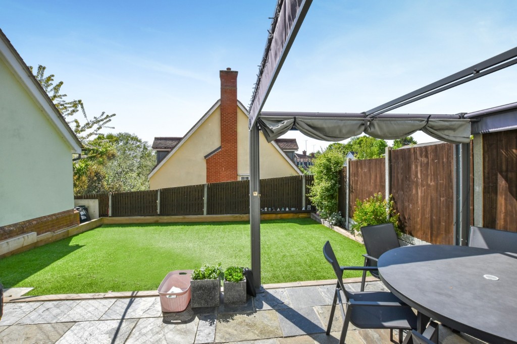 Images for St Peters Walk, Great Totham EAID:ISSL BID:401