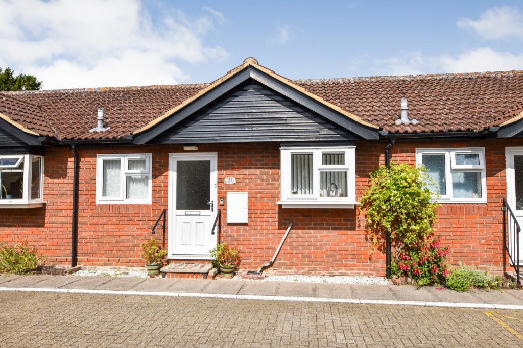 Images for Embassy Court, High Street, Maldon EAID:ISSL BID:401