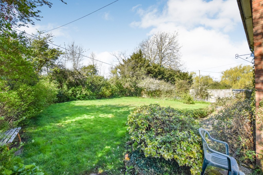 Images for Lodge Road, Hazeleigh EAID:ISSL BID:401