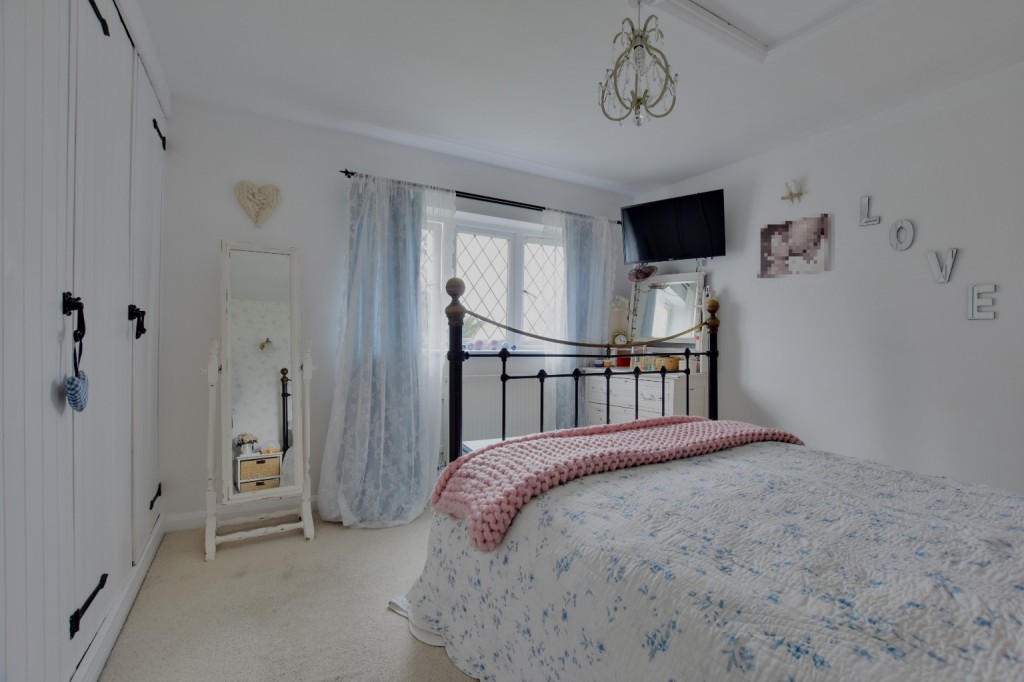 Images for Mundon Road, Maldon, Essex, CM9 EAID:ISSL BID:401
