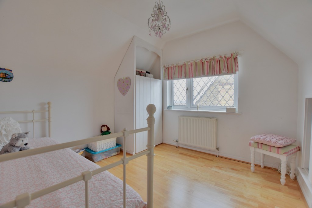 Images for Mundon Road, Maldon, Essex, CM9 EAID:ISSL BID:401