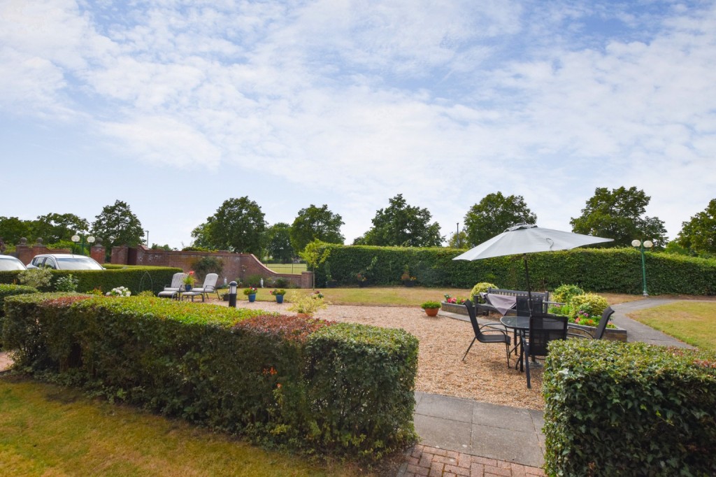 Images for Princes Road, Maldon, Essex, CM9 EAID:ISSL BID:401