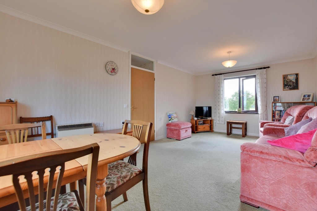 Images for Princes Road, Maldon, Essex, CM9 EAID:ISSL BID:401
