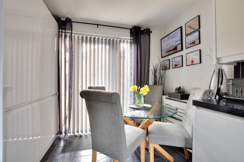 Images for Steeple Close, Heybridge EAID:ISSL BID:401
