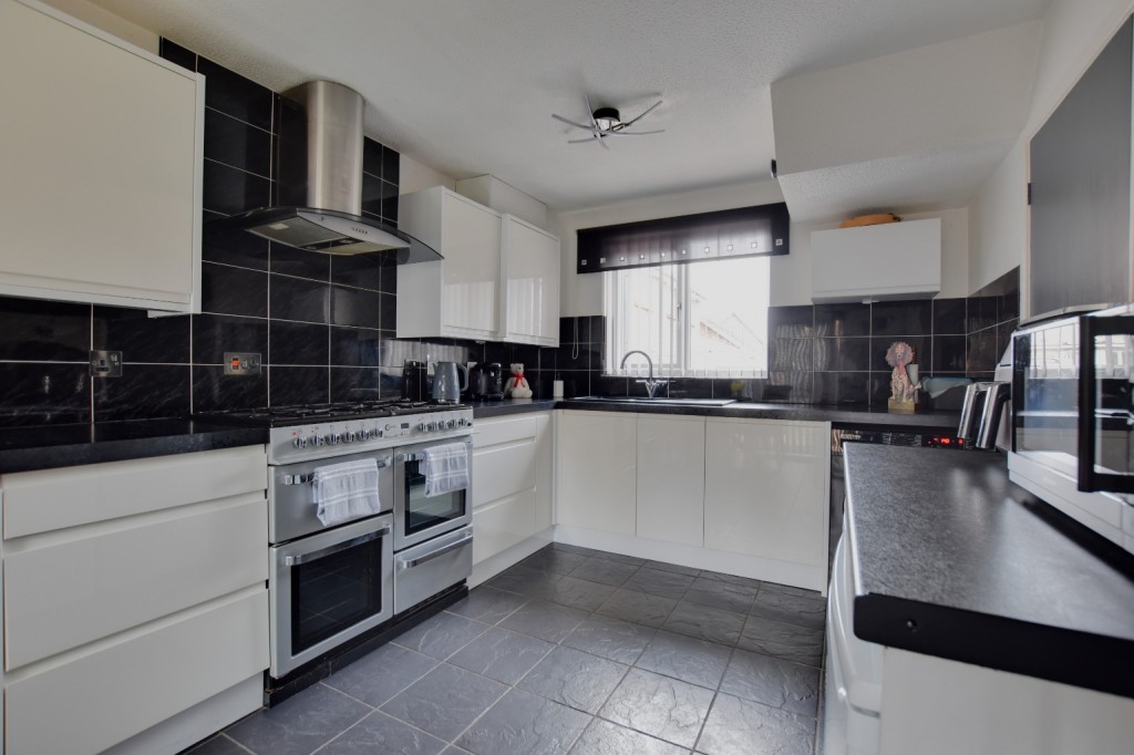 Images for Steeple Close, Heybridge EAID:ISSL BID:401