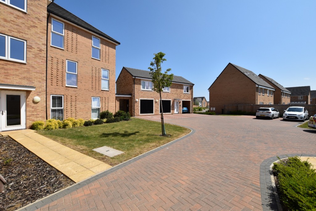 Images for Sunderland Avenue, Maldon, Essex, CM9 EAID:ISSL BID:401