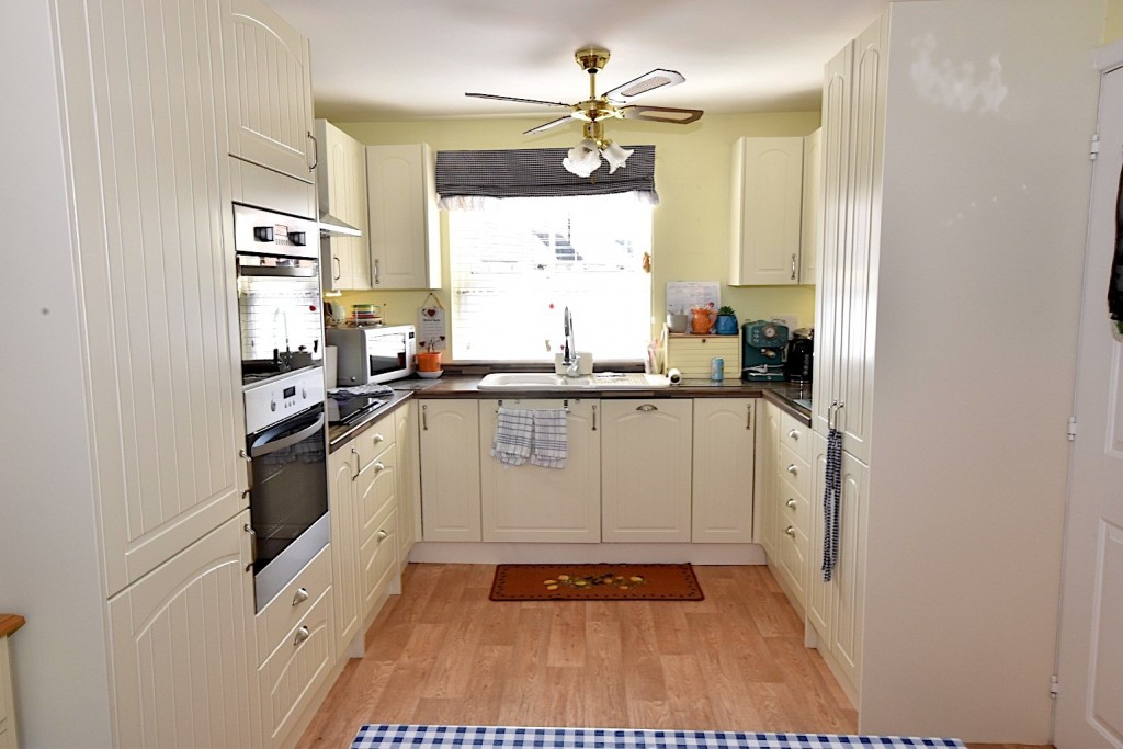 Images for Stebbens Way, The Lakes, Heybridge, Maldon EAID:ISSL BID:401