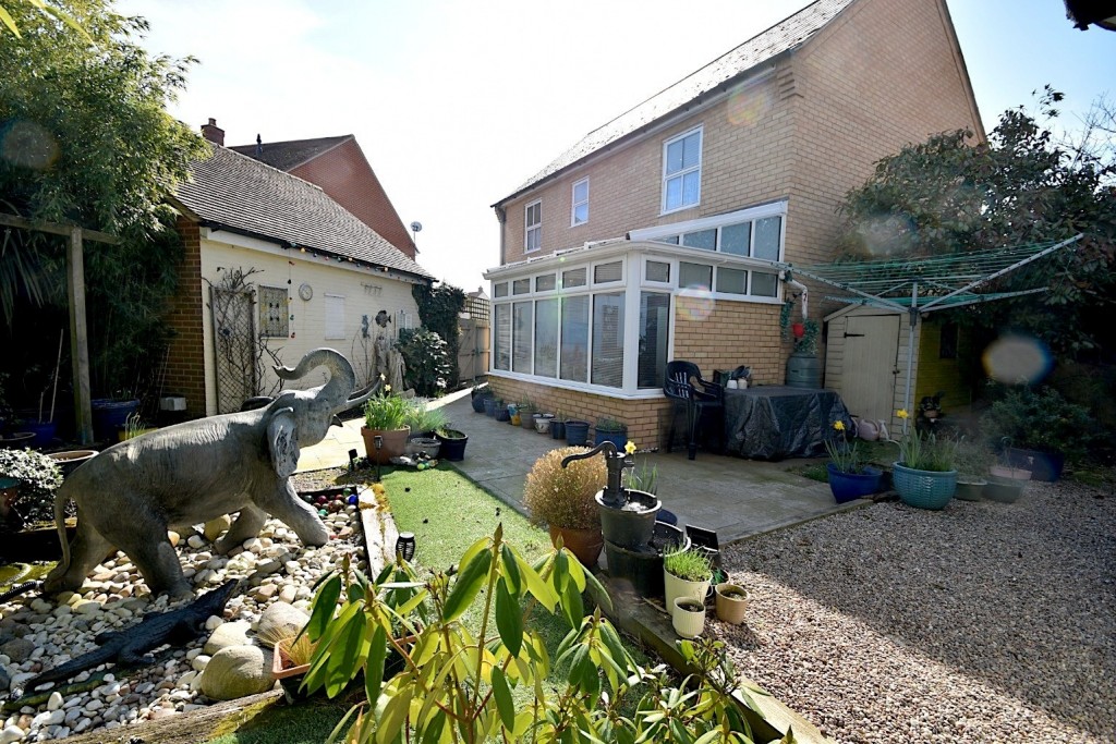 Images for Stebbens Way, The Lakes, Heybridge, Maldon EAID:ISSL BID:401