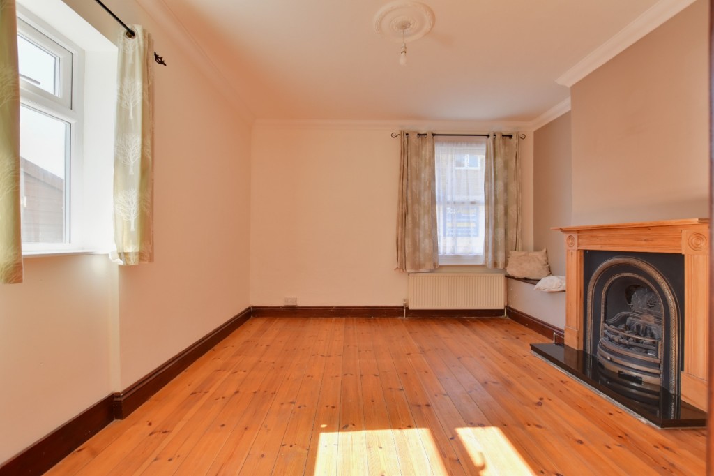 Images for Fambridge Road, Maldon, Essex, CM9 EAID:ISSL BID:401