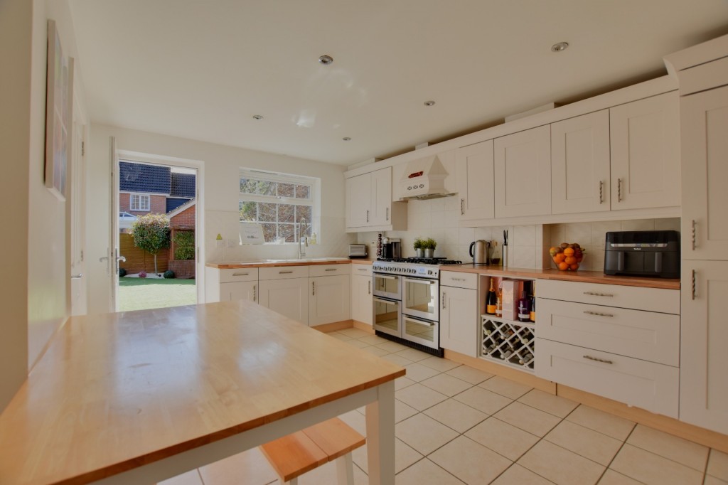 Images for Mercury Place, Heybridge EAID:ISSL BID:401