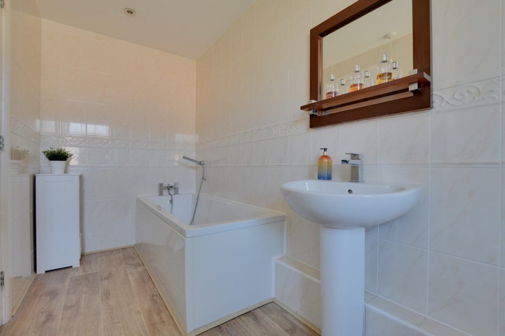 Images for Mercury Place, Heybridge EAID:ISSL BID:401