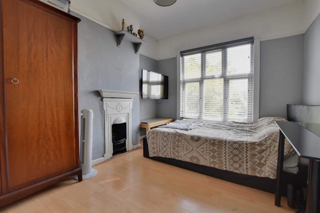 Images for Cross Road, Maldon, Essex, CM9 EAID:ISSL BID:401