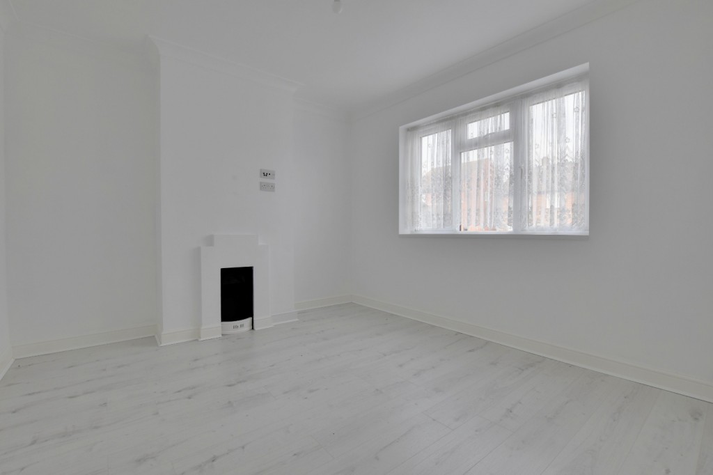 Images for St Peters Avenue, Maldon EAID:ISSL BID:401