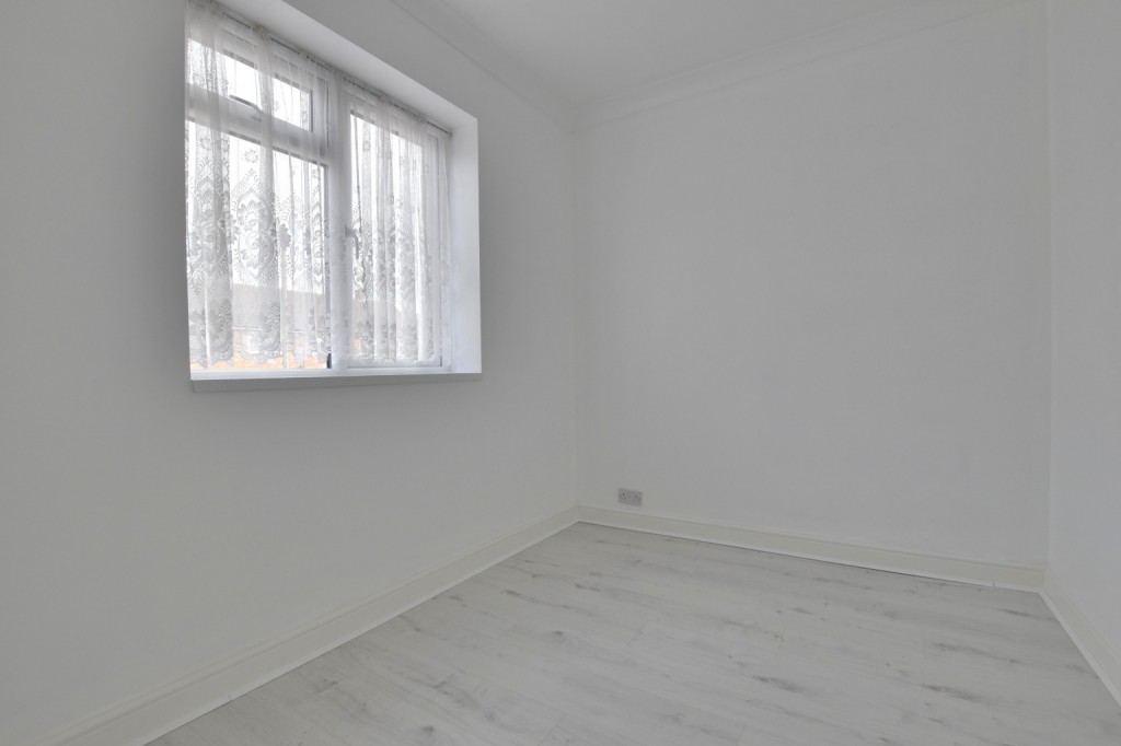 Images for St Peters Avenue, Maldon EAID:ISSL BID:401