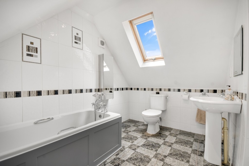 Images for Emneth Acre, Maldon,  Essex, CM9 6EY EAID:ISSL BID:401