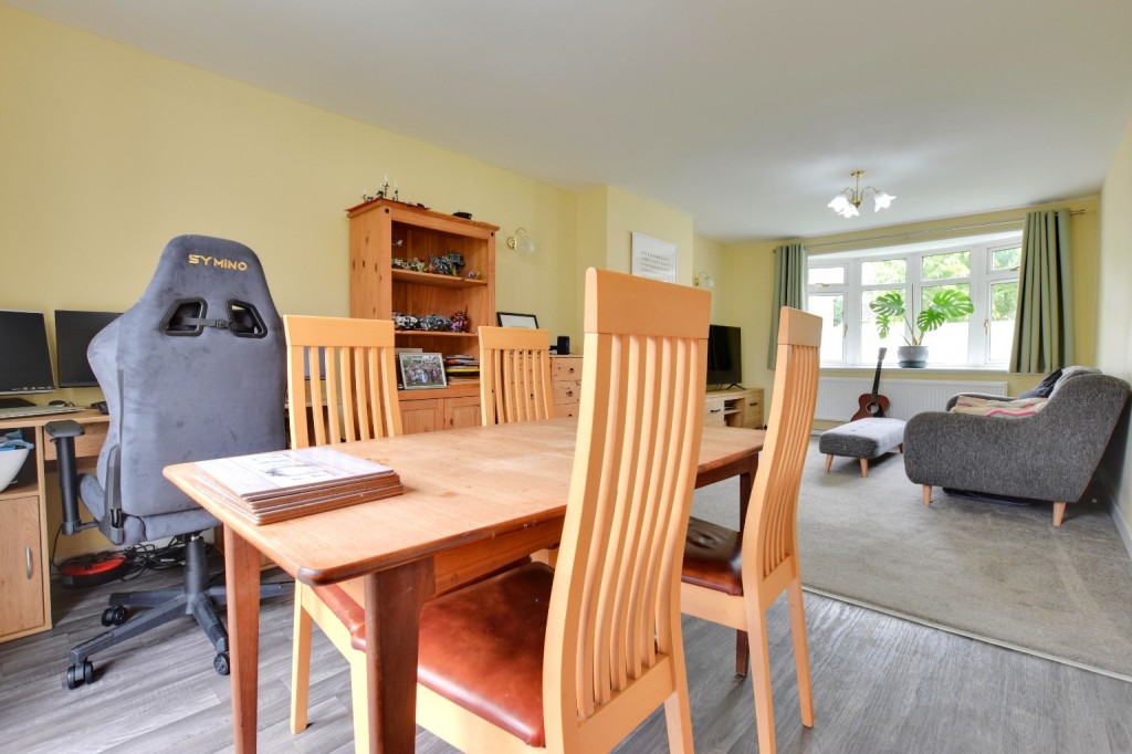 Images for Masefield Road, Maldon, Essex, CM9 EAID:ISSL BID:401