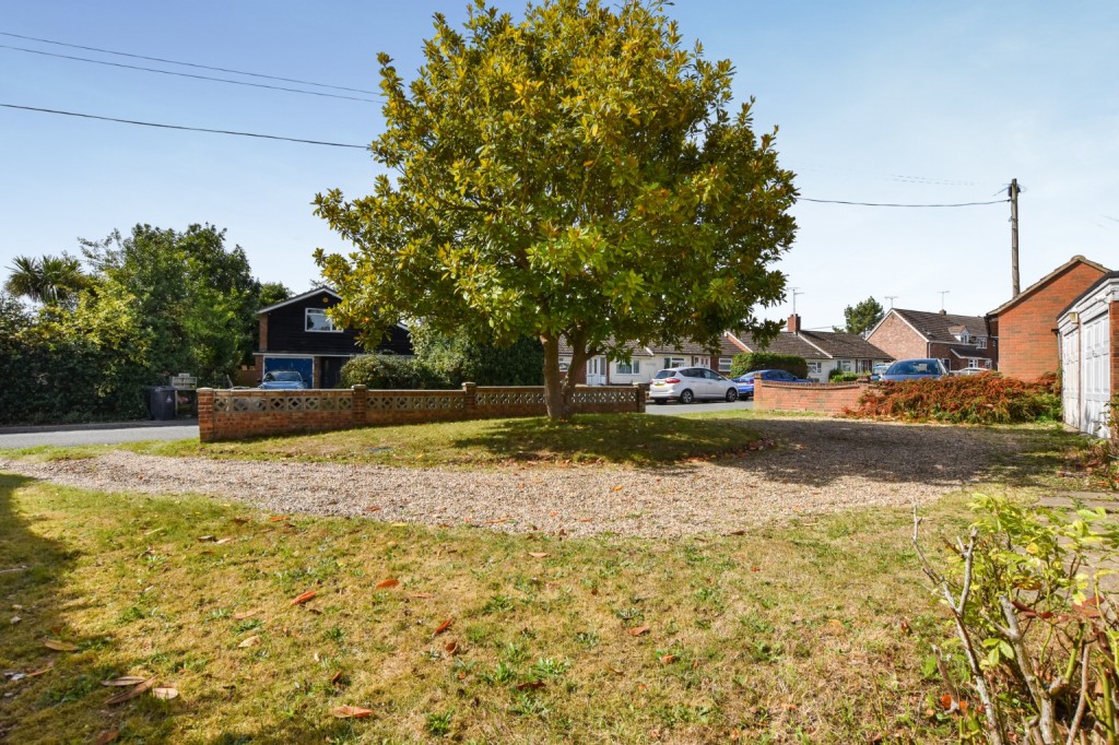 Images for Mill Road, Great Totham EAID:ISSL BID:401