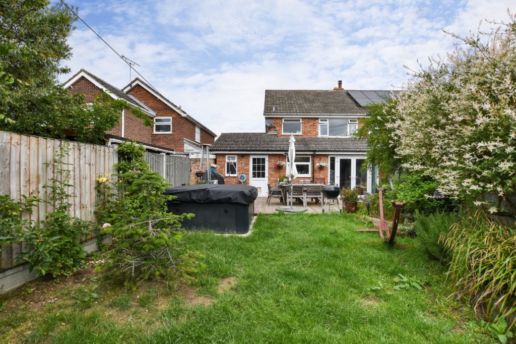 Images for Ash Grove, Heybridge EAID:ISSL BID:401