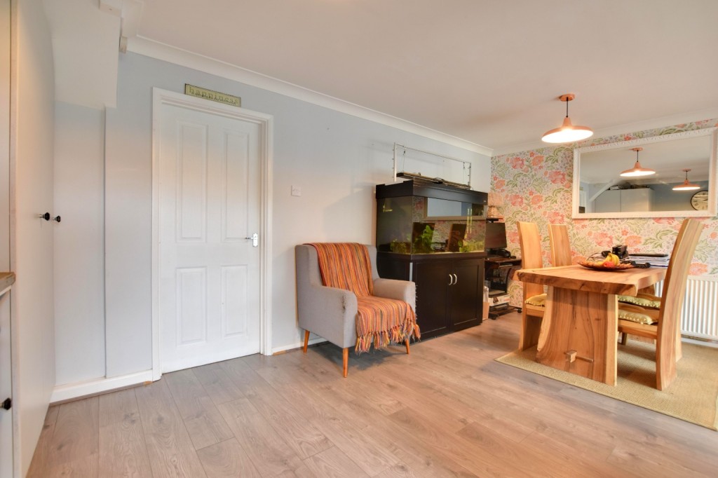 Images for Ash Grove, Heybridge EAID:ISSL BID:401