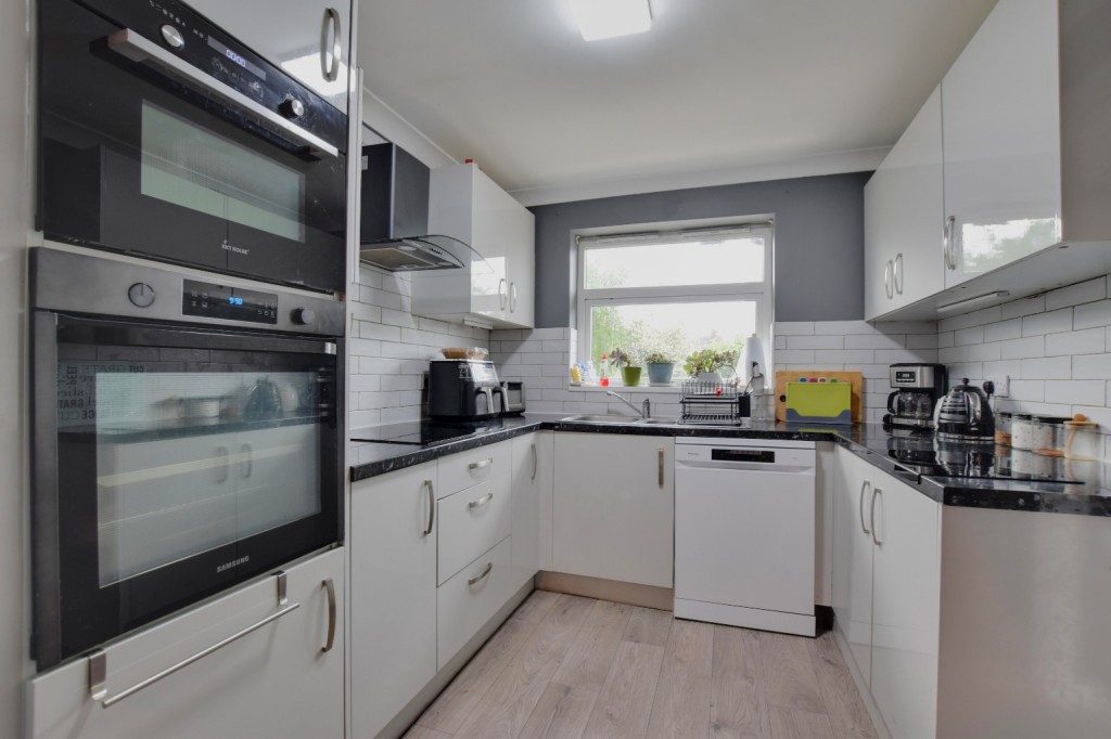 Images for Ash Grove, Heybridge EAID:ISSL BID:401