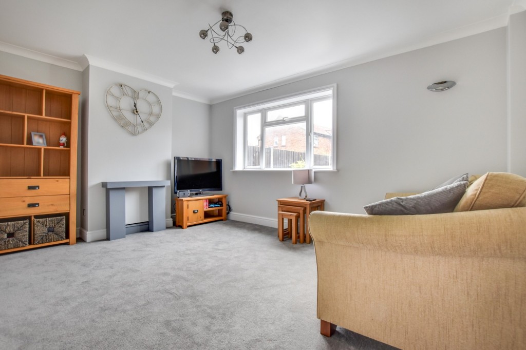 Images for St Giles Crescent, Maldon EAID:ISSL BID:401