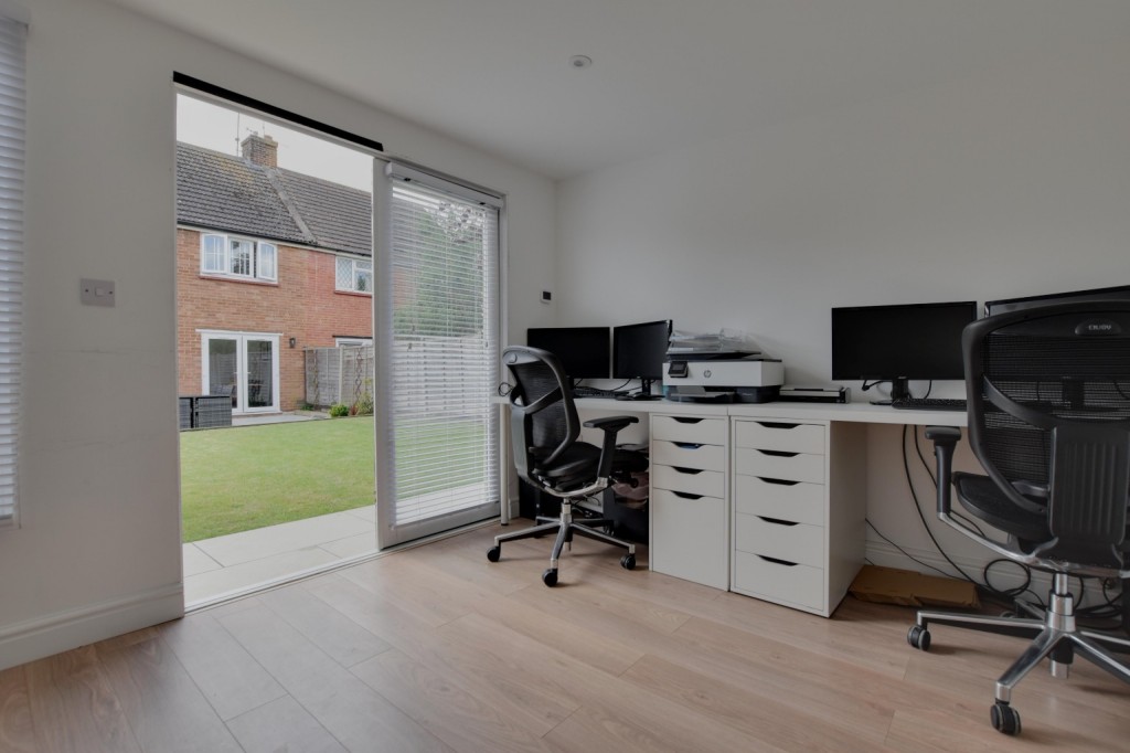 Images for Meadway, Maldon EAID:ISSL BID:401