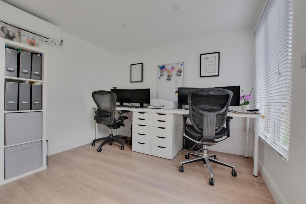 Images for Meadway, Maldon EAID:ISSL BID:401