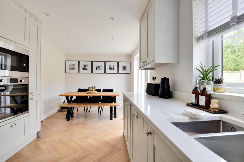 Images for Meadway, Maldon EAID:ISSL BID:401