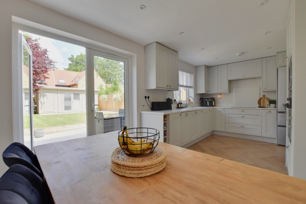 Images for Meadway, Maldon EAID:ISSL BID:401