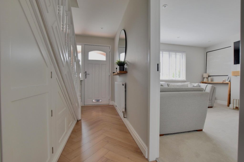 Images for Meadway, Maldon EAID:ISSL BID:401