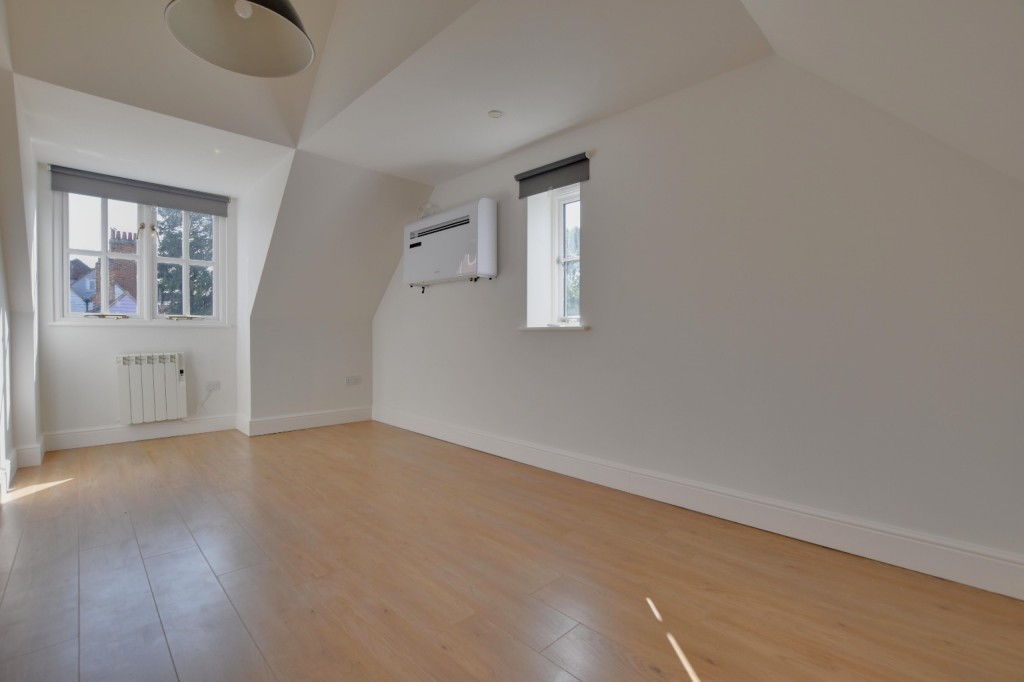 Images for Brights Path, High Street, Maldon EAID:ISSL BID:401