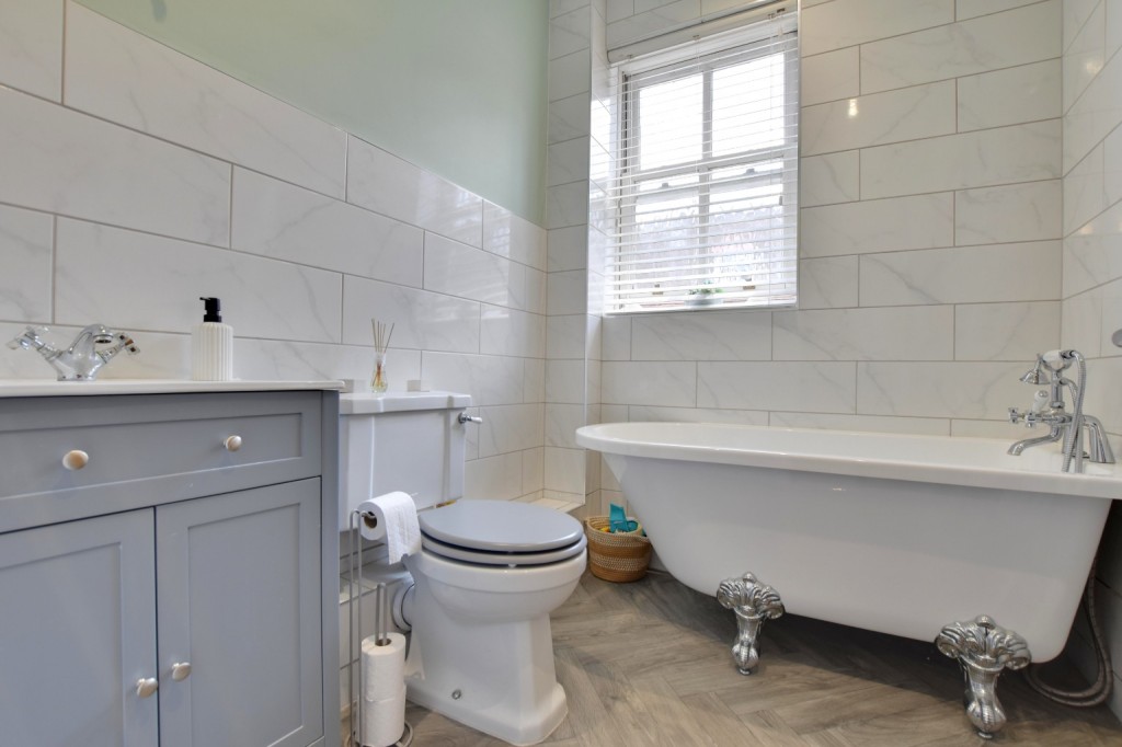 Images for Market Hill, Maldon EAID:ISSL BID:401