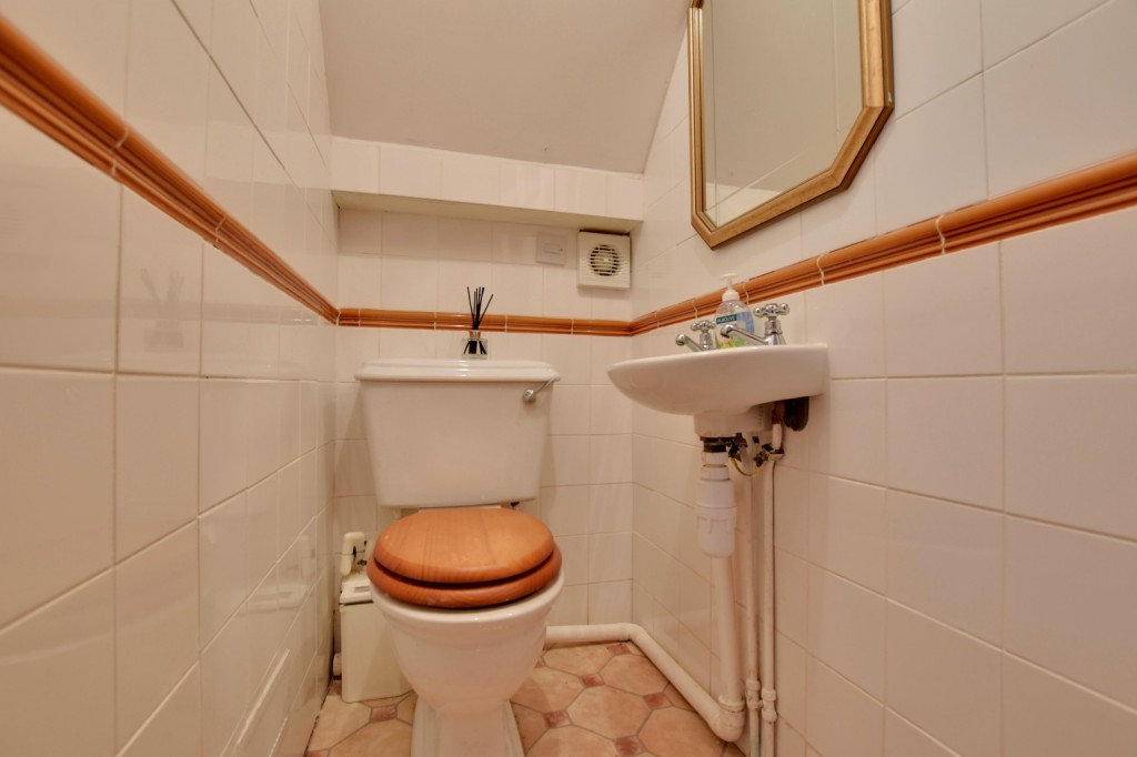 Images for Colchester Road, Great Totham EAID:ISSL BID:401