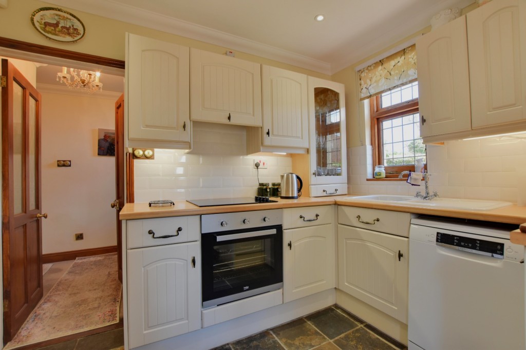 Images for Colchester Road, Great Totham EAID:ISSL BID:401