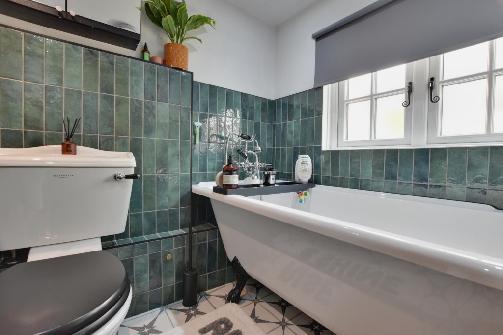 Images for Robinsbridge Road, Coggeshall EAID:ISSL BID:401
