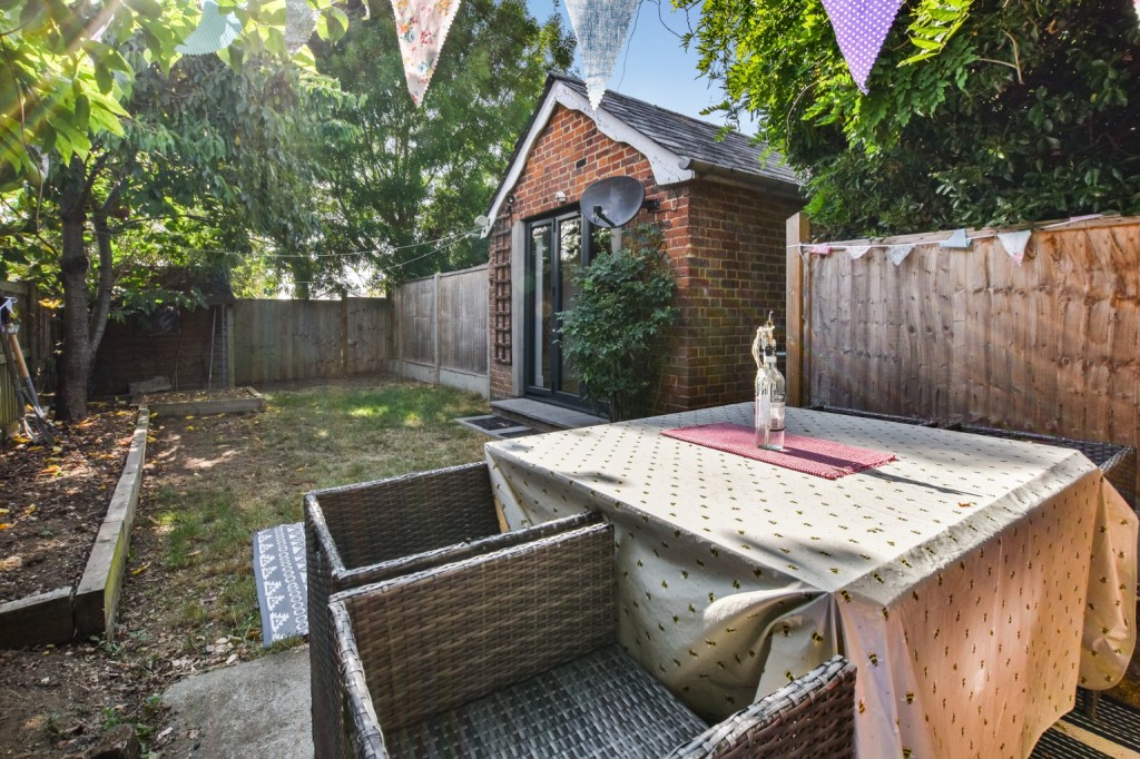 Images for Robinsbridge Road, Coggeshall EAID:ISSL BID:401