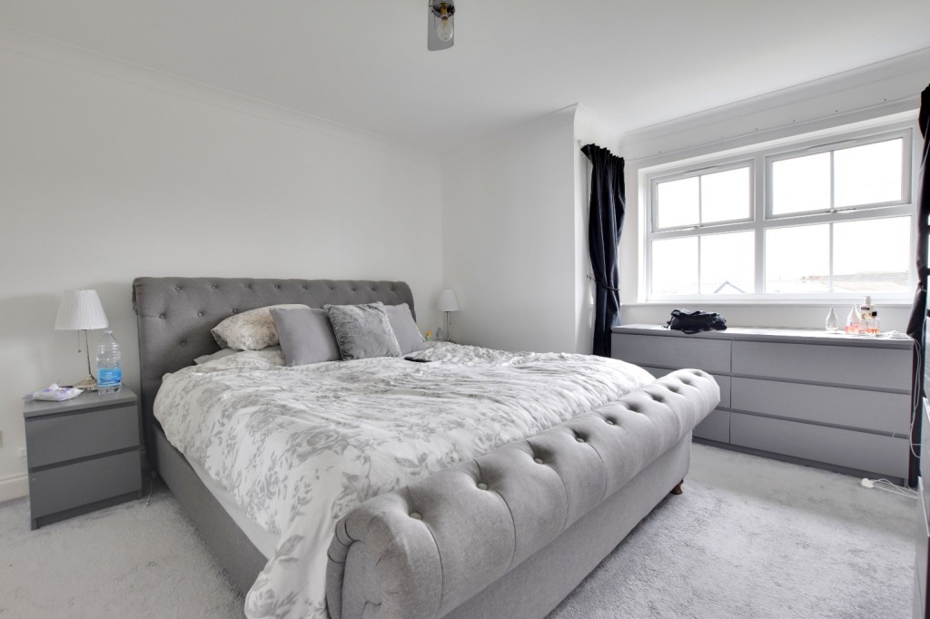 Images for Captains Wood Road, Great Totham EAID:ISSL BID:401