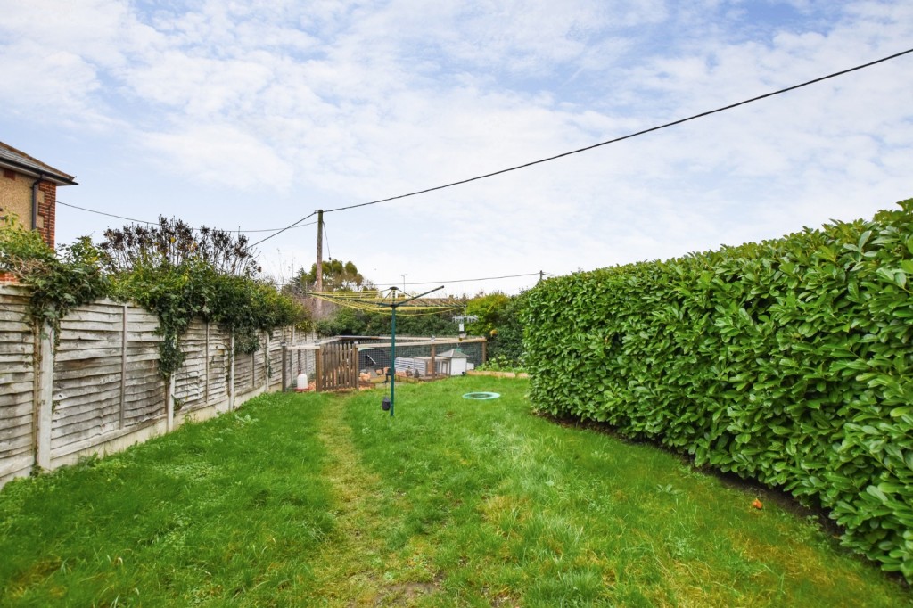 Images for Captains Wood Road, Great Totham EAID:ISSL BID:401