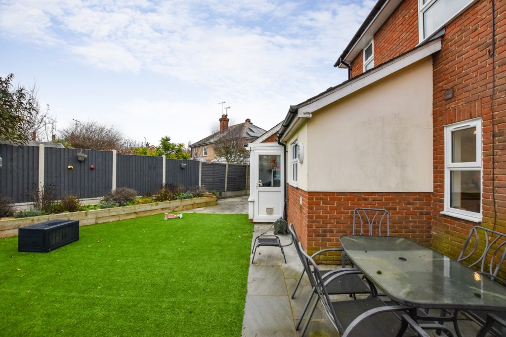 Images for Captains Wood Road, Great Totham EAID:ISSL BID:401