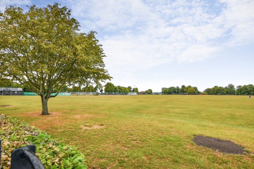 Images for Park Drive, Maldon EAID:ISSL BID:401