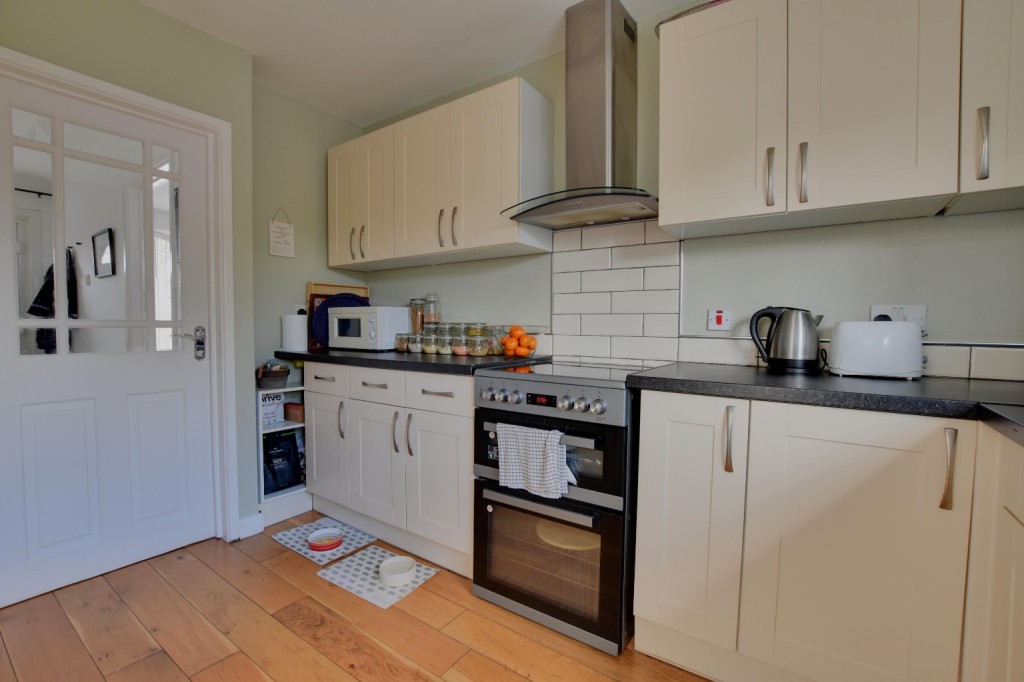 Images for Crescent Road, Heybridge EAID:ISSL BID:401