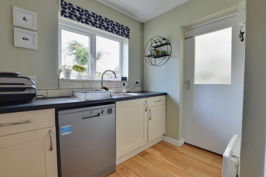 Images for Crescent Road, Heybridge EAID:ISSL BID:401