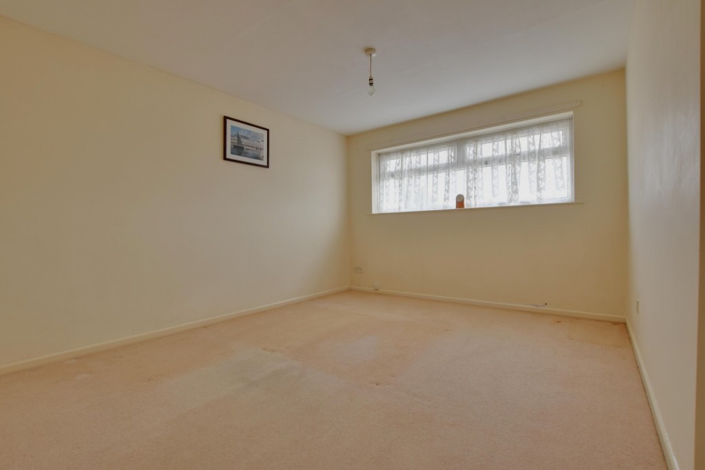 Images for Chestnut Avenue, Heybridge EAID:ISSL BID:401