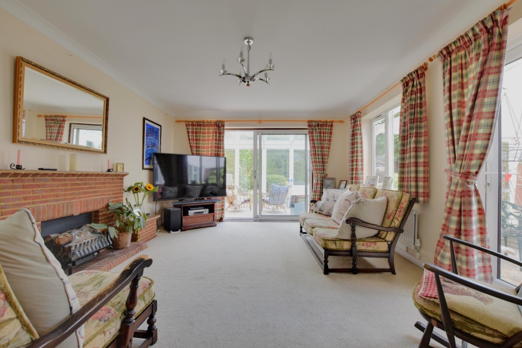 Images for Longship Way, Maldon EAID:ISSL BID:401