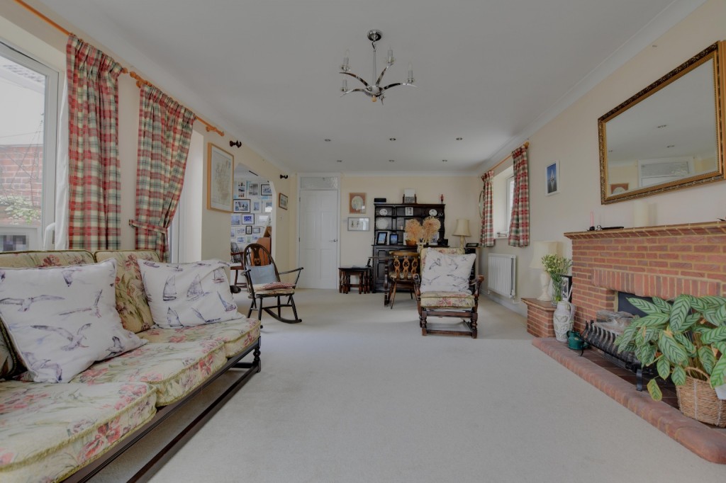 Images for Longship Way, Maldon EAID:ISSL BID:401