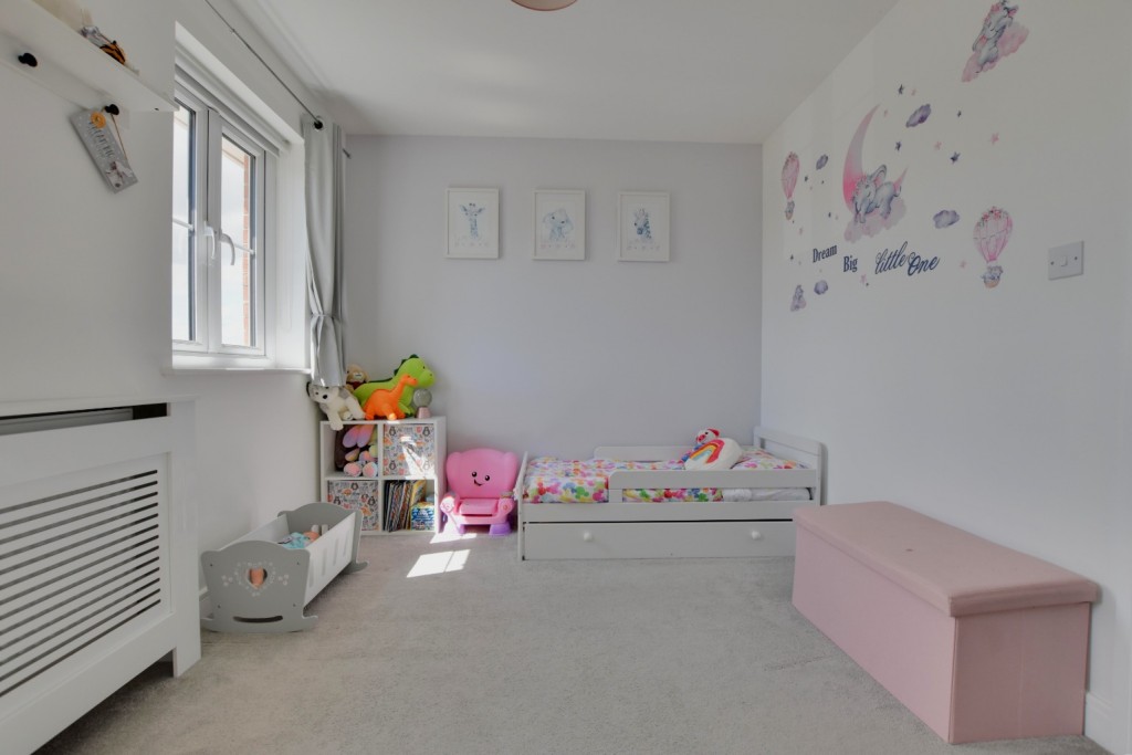 Images for Defiant Drive, Maldon EAID:ISSL BID:401