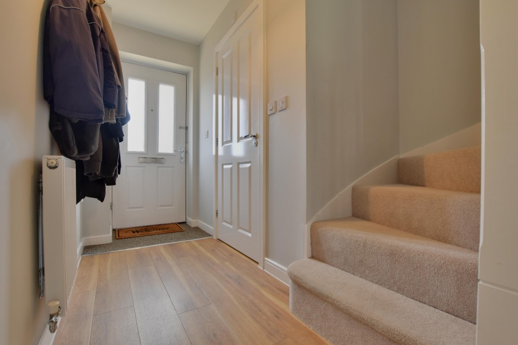 Images for Barbrook Avenue, Heybridge EAID:ISSL BID:401