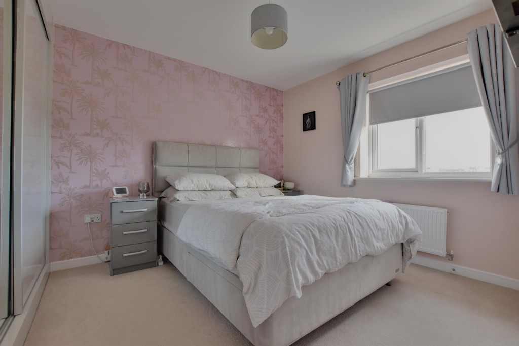 Images for Barbrook Avenue, Heybridge EAID:ISSL BID:401